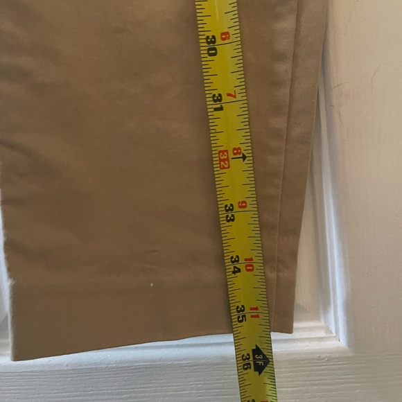 Women’s Old Navy Pixie style Ankle Pants - Picture 4 of 4